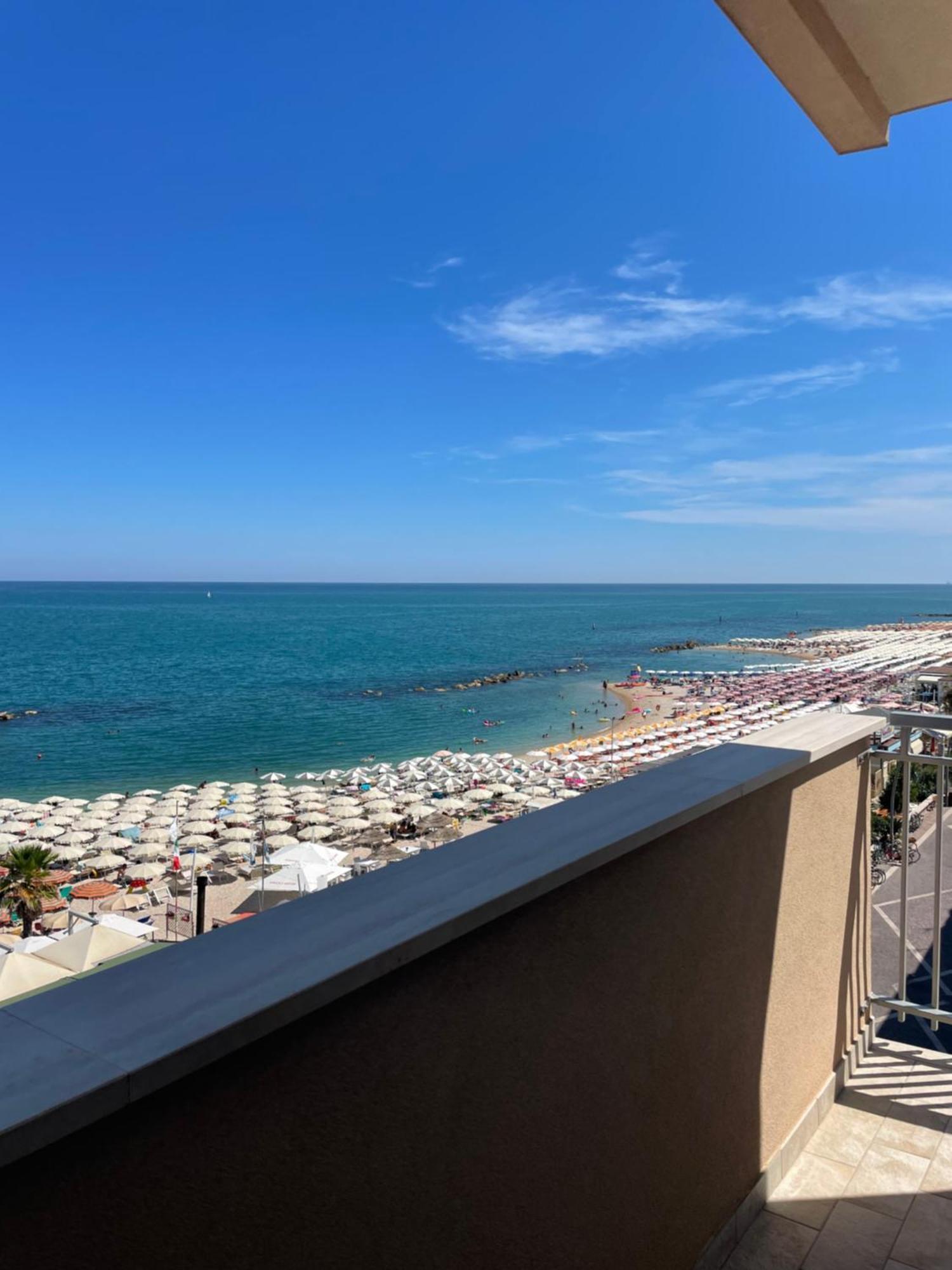 Апартаменти Il Balcone Sul Mare Порто-Реканаті Екстер'єр фото