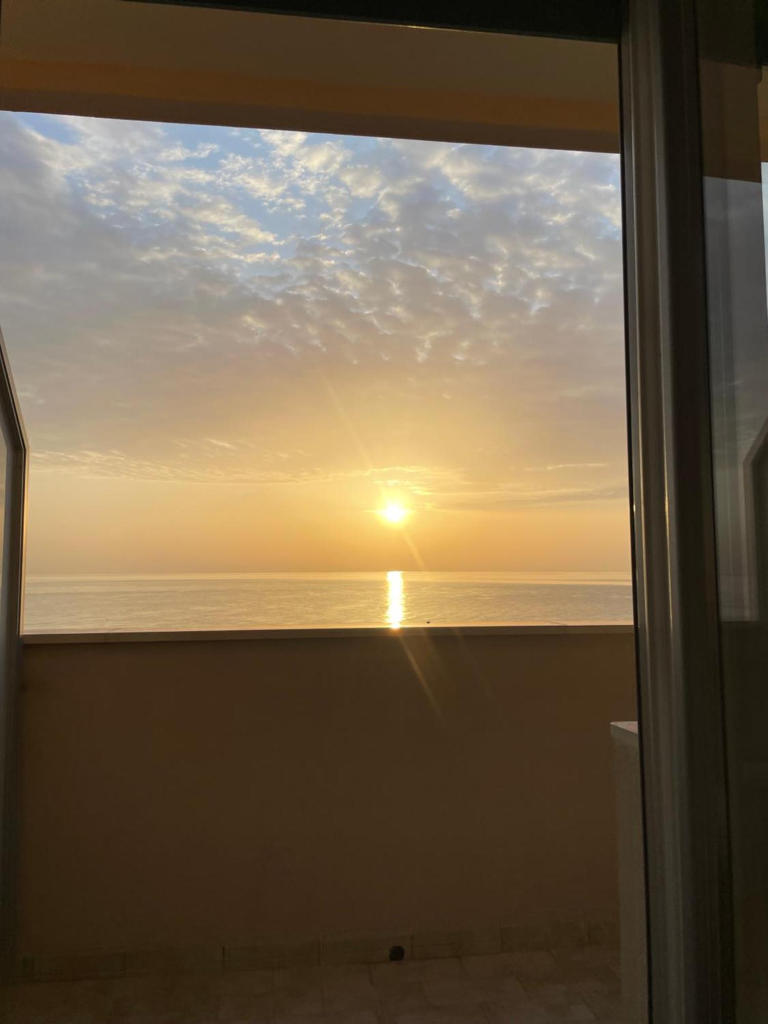 Апартаменти Il Balcone Sul Mare Порто-Реканаті Екстер'єр фото