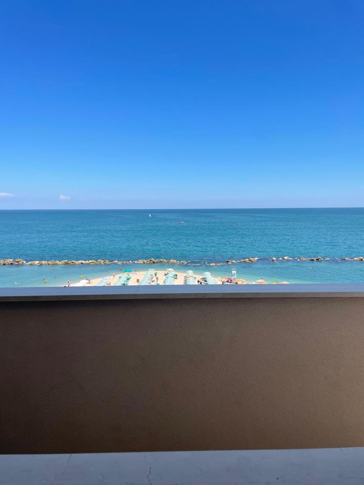 Апартаменти Il Balcone Sul Mare Порто-Реканаті Екстер'єр фото